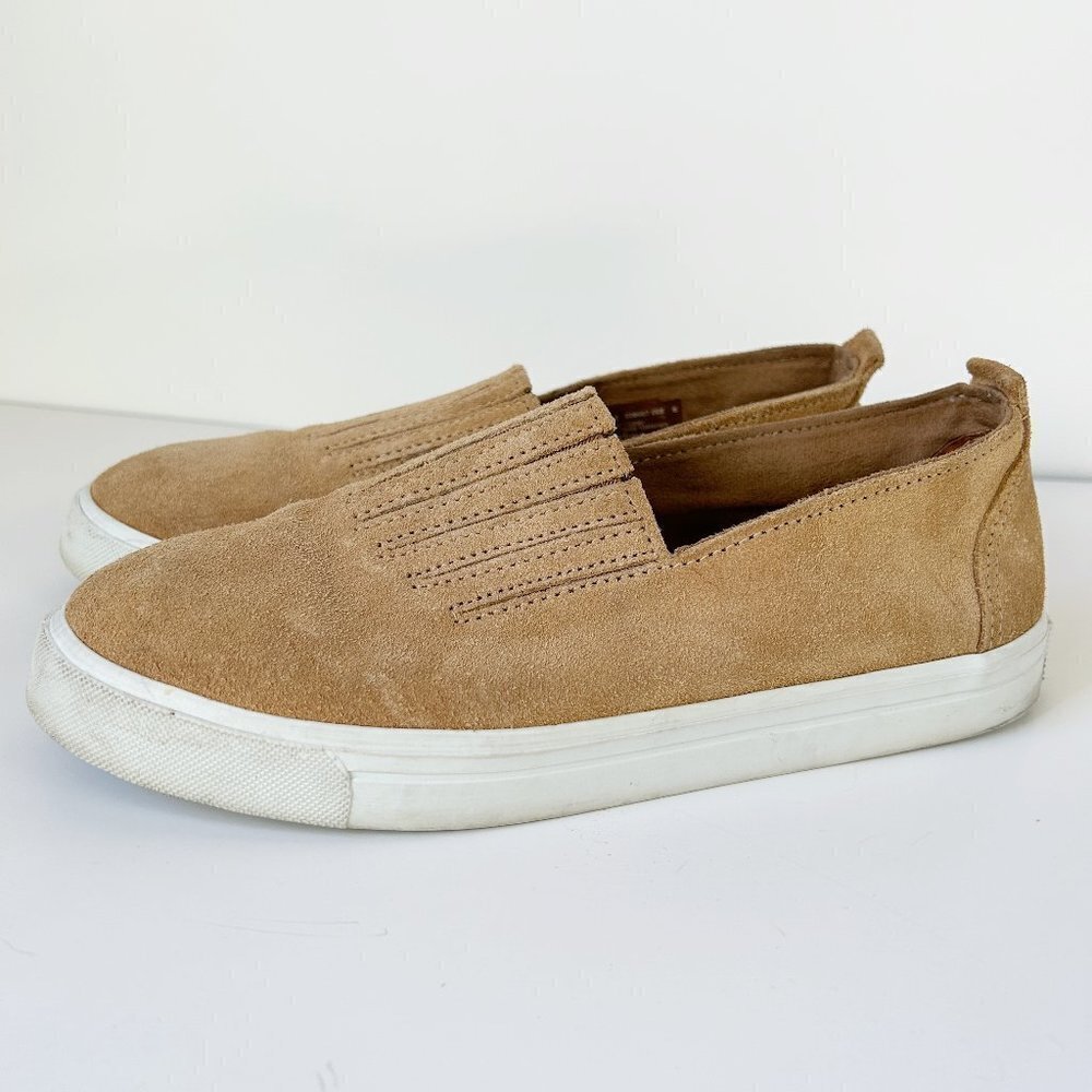 Minnetonka Gabi Slip On Moccasin Sneakers Sz 8.5